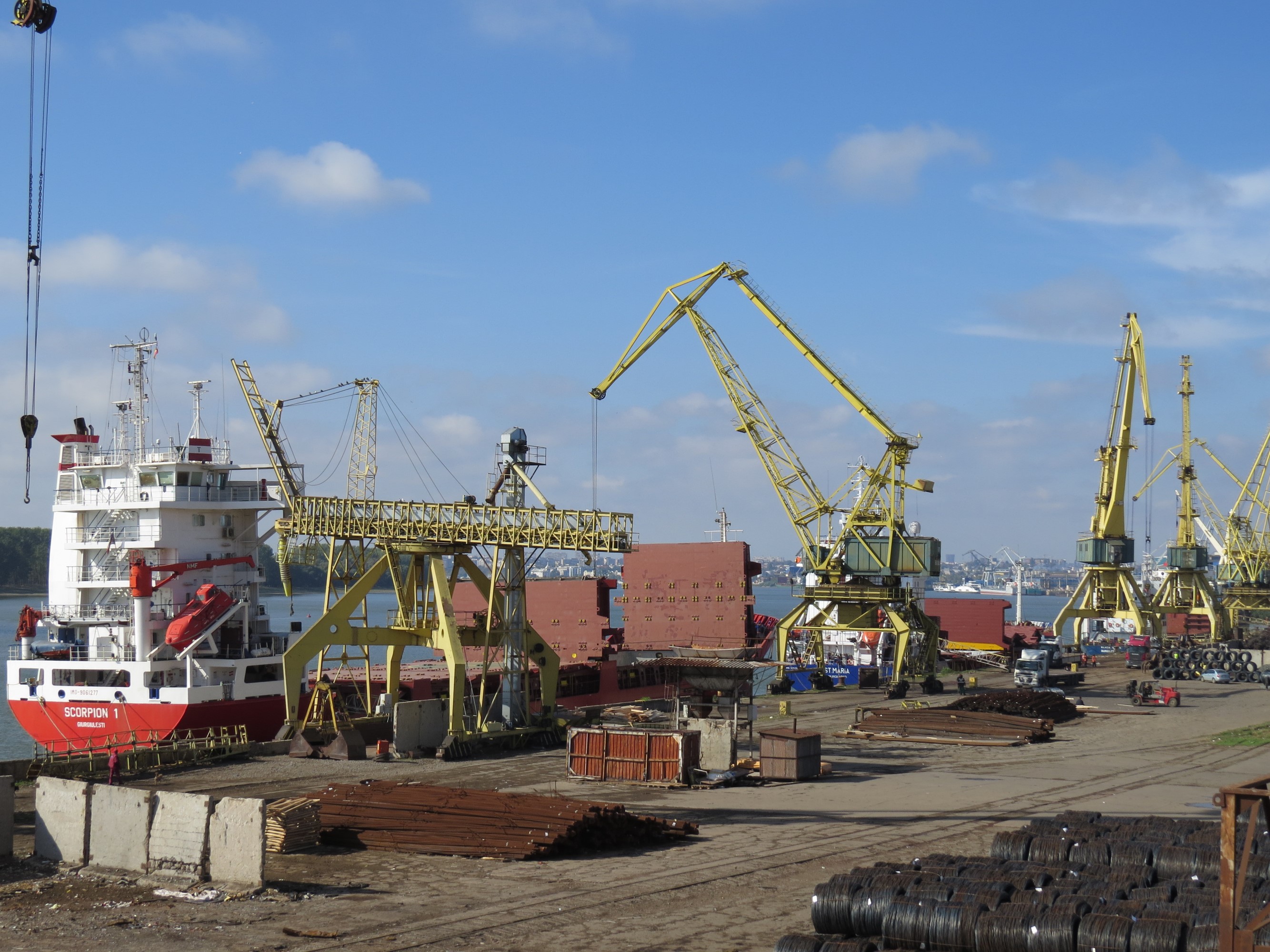 Amenajare platforme Ro-Ro - Port Bazinul Nou Galați Etapa 1